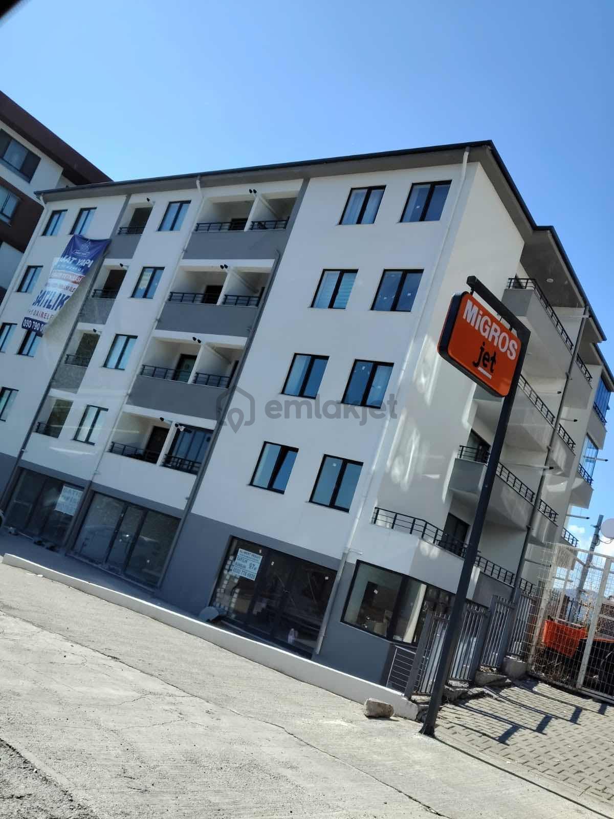Enyadan Konuralpte Kiralık 1+1 Eşyalı Daire - 11