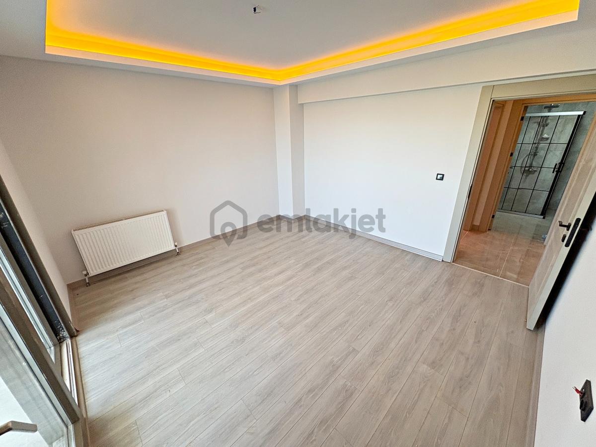 3+1 Sıfır Bölgede Emsalsiz Yapı Cam Balkonlu Ebeveyn Banyolu - 18