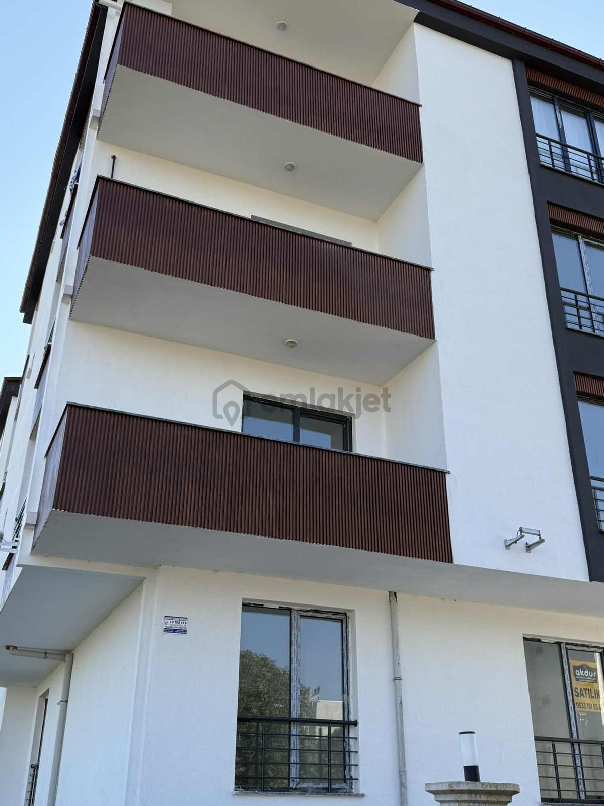 Akdur'dan Tekkeköy'de Eşyalı Kiralık 1+1 Daire - 33