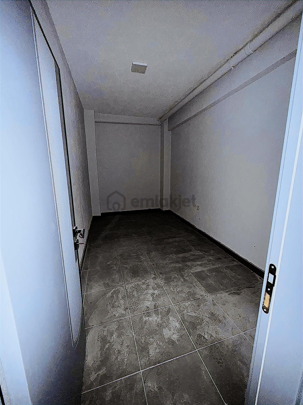 Akdur Dan Tekkeköy Kerimbey De 900 M2 İskanlı Depo - 8