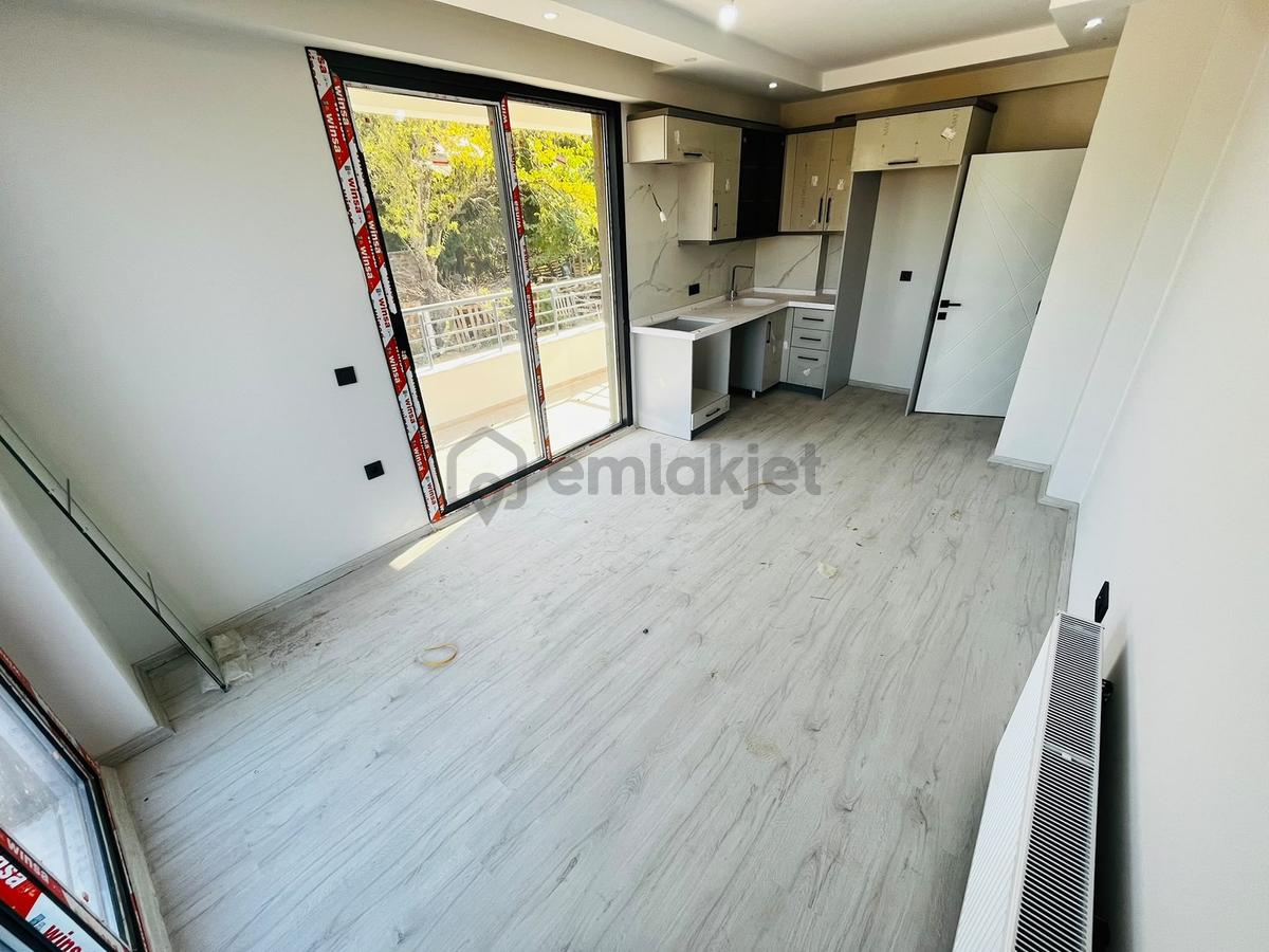 Gömeç Çeviz Sokakta Muhteşem Konumda 1+1 Daire - 4