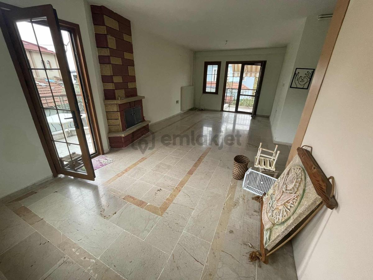 Bayramoğlu Kiralık 5+1 Site İçi Havuzlu Vila - 6