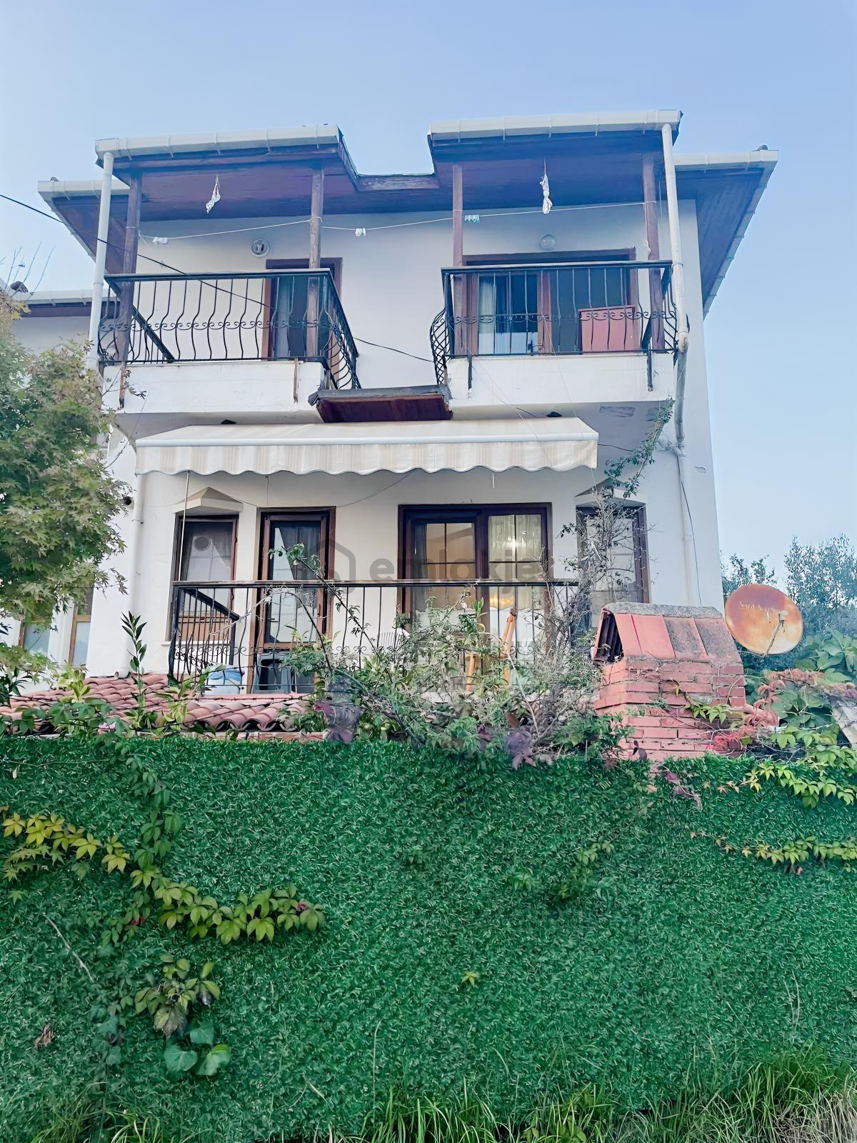 Bayramoğlu Kiralık 5+1 Site İçi Havuzlu Vila - 2