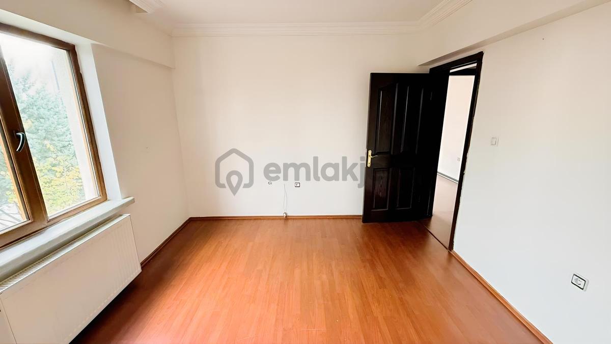 Çakırlarda Önü Açık, Asansörlü Ara Kat 3+1 Kiralık - 24