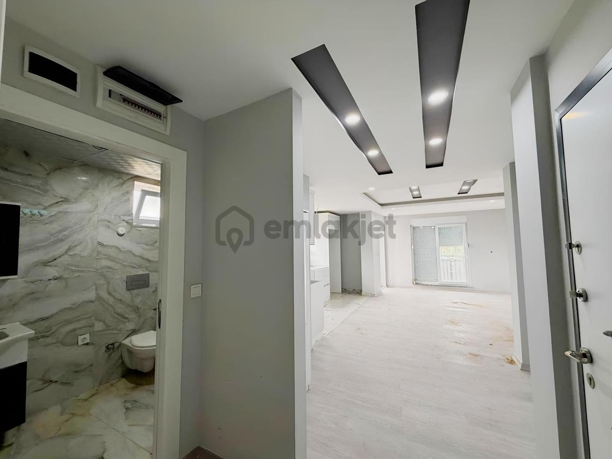 Kepez Varsak/demirel'de 1+1 Kiralık Daire - 11