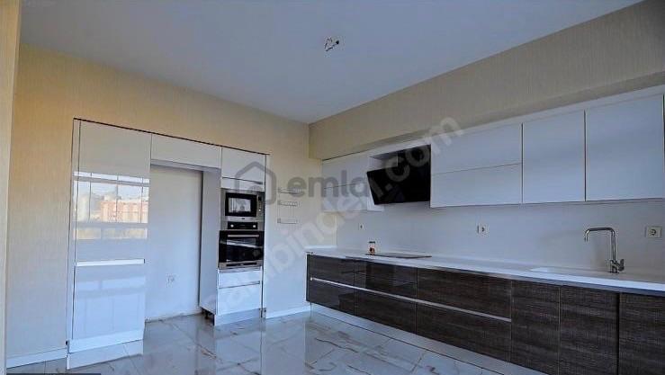 Sahibinden Şahmahal Konutları'nda Ara Kat Satılık Lüks Daire - 8