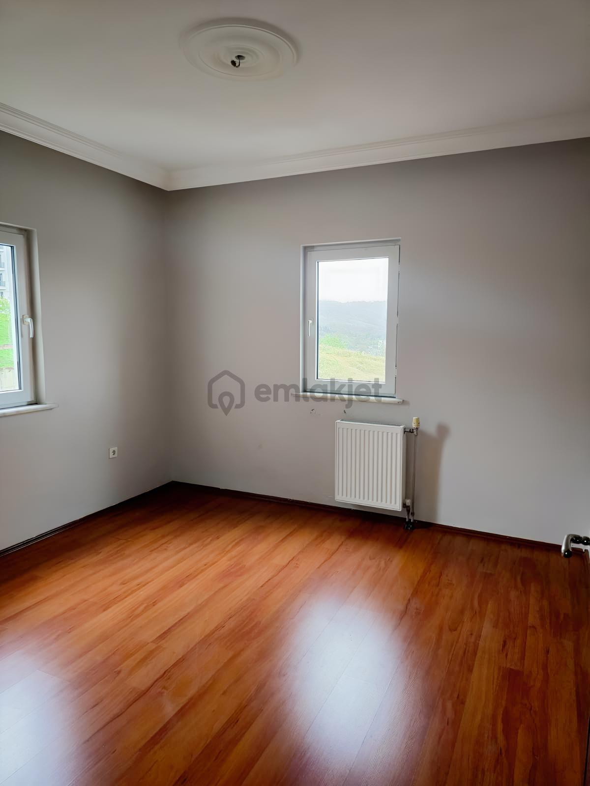 Erenler Cedit Sitesi B1 Blok - Ebeveyn Banyolu Kiralık 3+1 Daire - 16