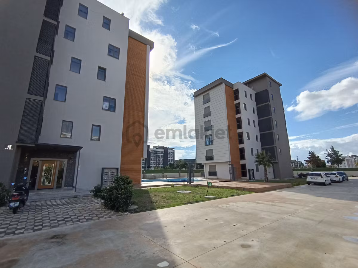 Kepez Baraj' Da Havuzlu Sitede Kiralık 1+1 - 23