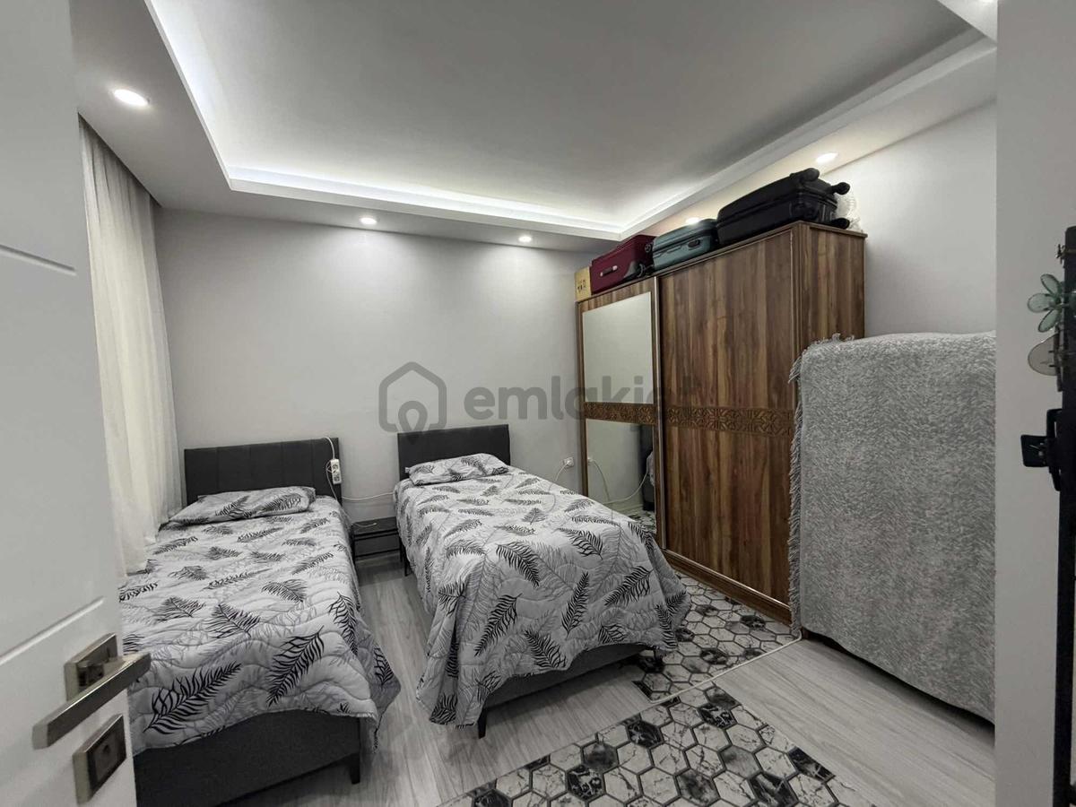 Gülyaka Mah De 2+1 İçi Yapılı Doğalgazlı Satılık Daire - 8