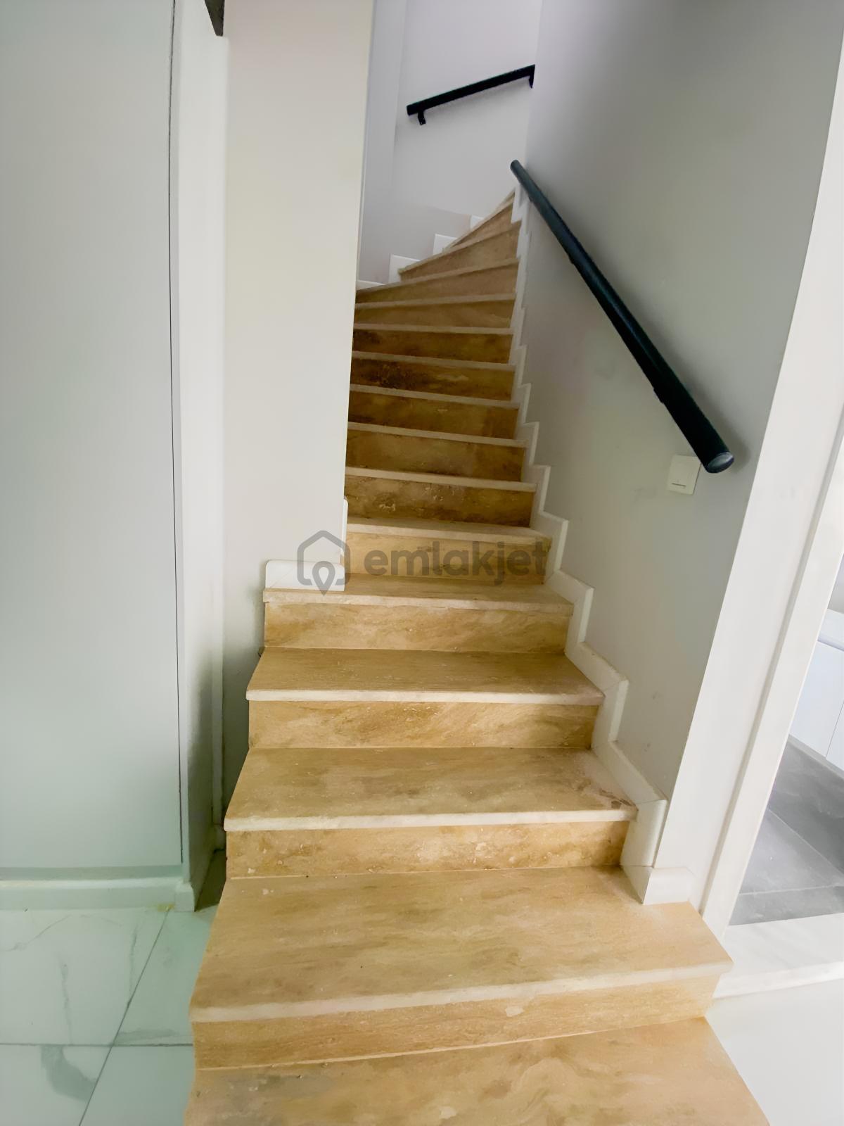 Yunuselinde Kiralık 2+1 Dublex Daire..... - 6