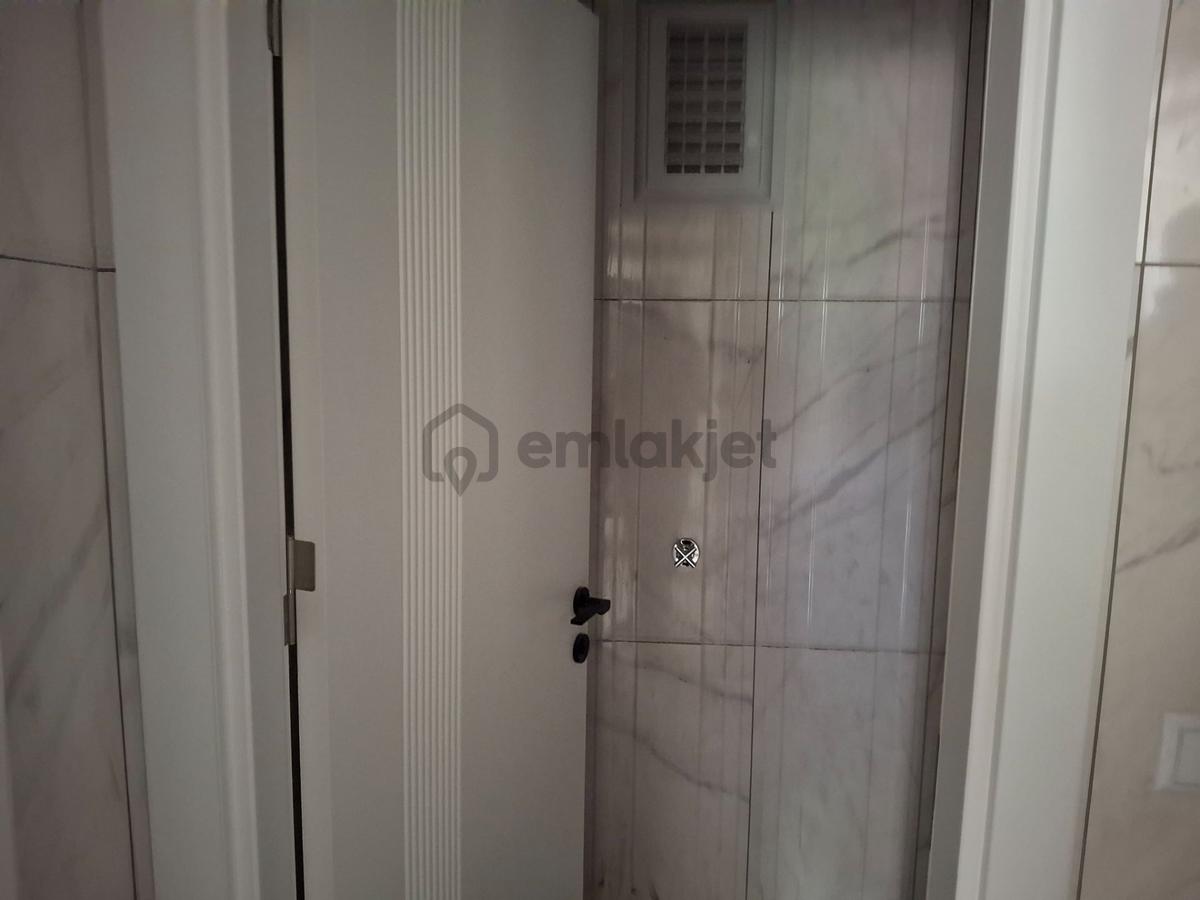 Yediler Mah Keçeciler Cad Üzeri Site İçerisinde 2+1 Arakat Daire - 16