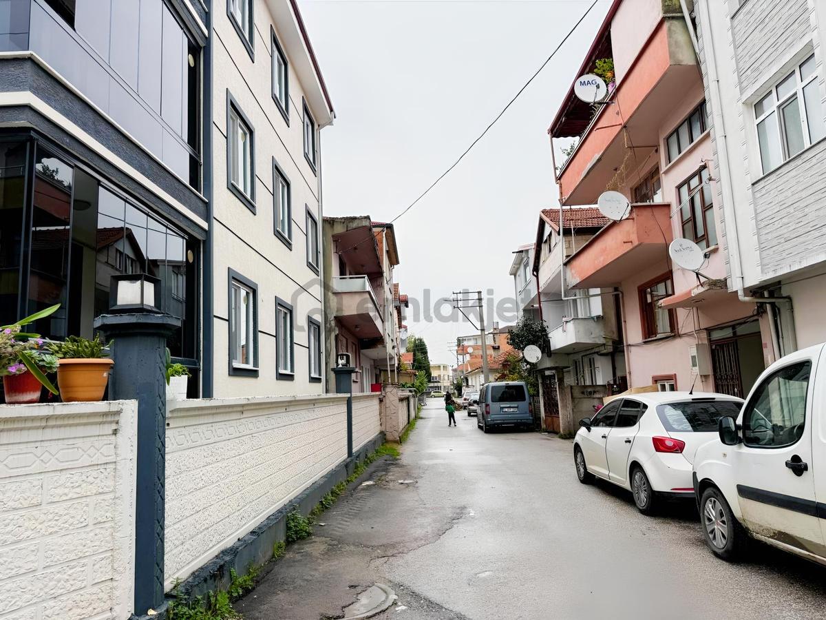Remax Desıgn Tepekum Mahallesinde Satılık 3+1 Daire - 9