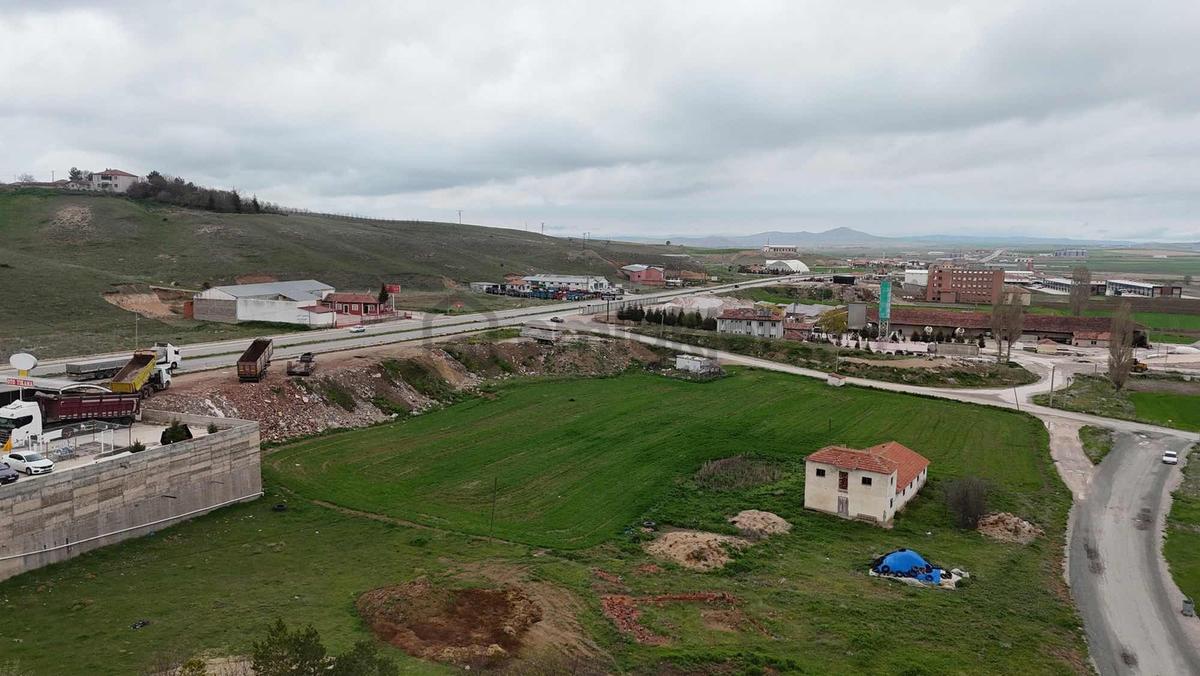 Bahçelievler 'de Satılık Arsa - 3