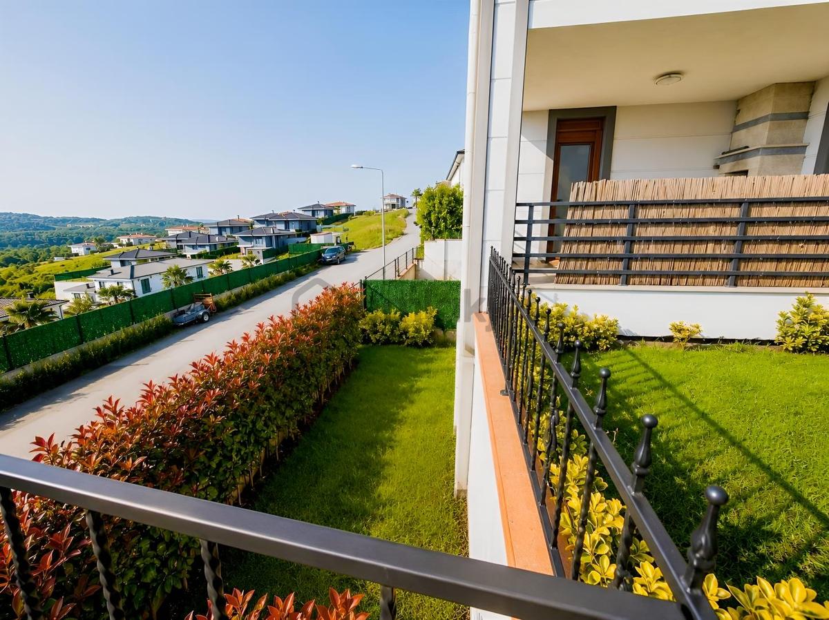 Şile'de Site İçerisinde Ortak Havuz 4+2 Tripleks Satılık Villa - 5