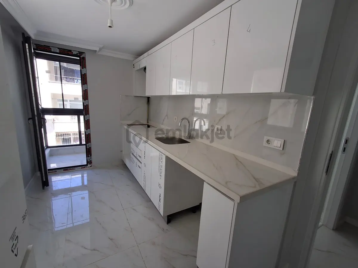 Bahçelievler 2+1 Satılık Yeni Daire - 2