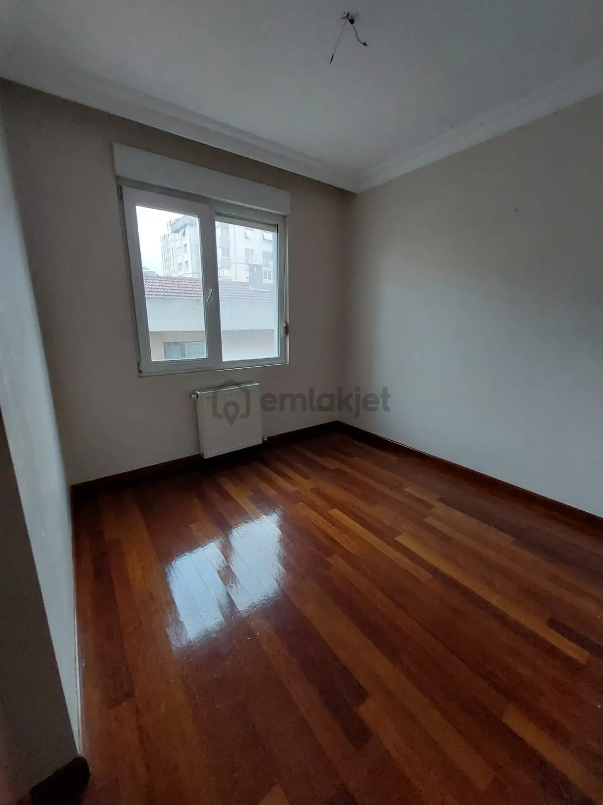Daire Boş Kiralık 3+1 Kombili 76000tl - 3