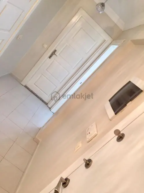 Sahibinden Zafer Cad. Cephe İçi Full Yapılı - 4