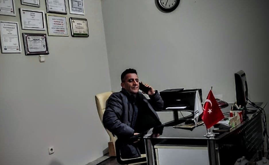 Kemal Ege logo