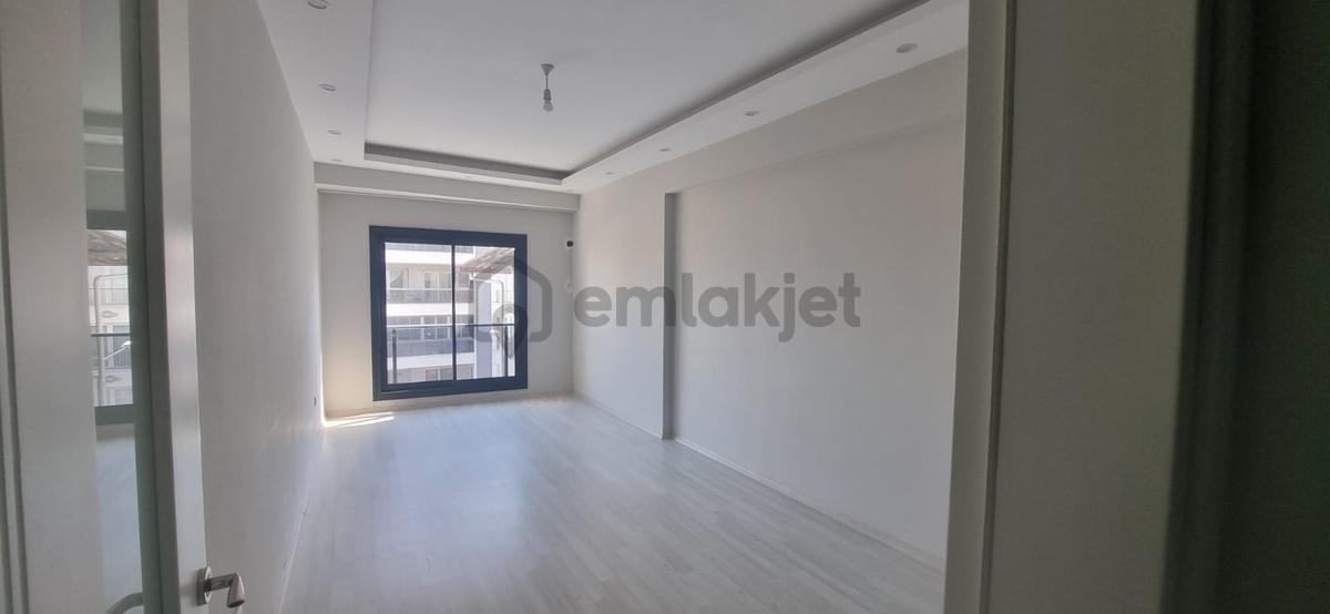 Site İçinde Lüks Geniş 1+1 Eşyalı Daire ! - Daha fazla