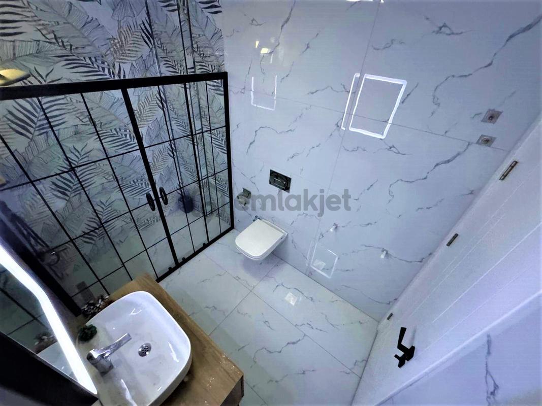 Alfa Gayrimenkul'den Akçay'da 200 m² 60 M2 Bahçeli 4+1 Müstakil Villa - More