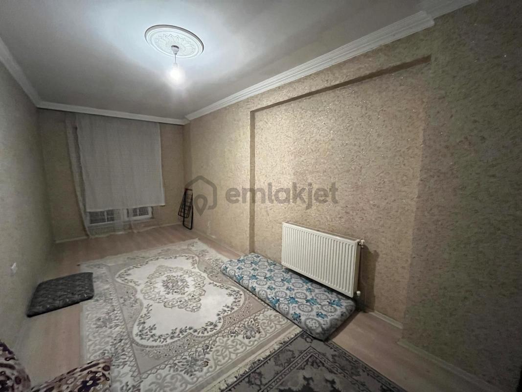 Cumhuriyet Mahallesinde Geniş Satılık 2+1 Daire - View 5