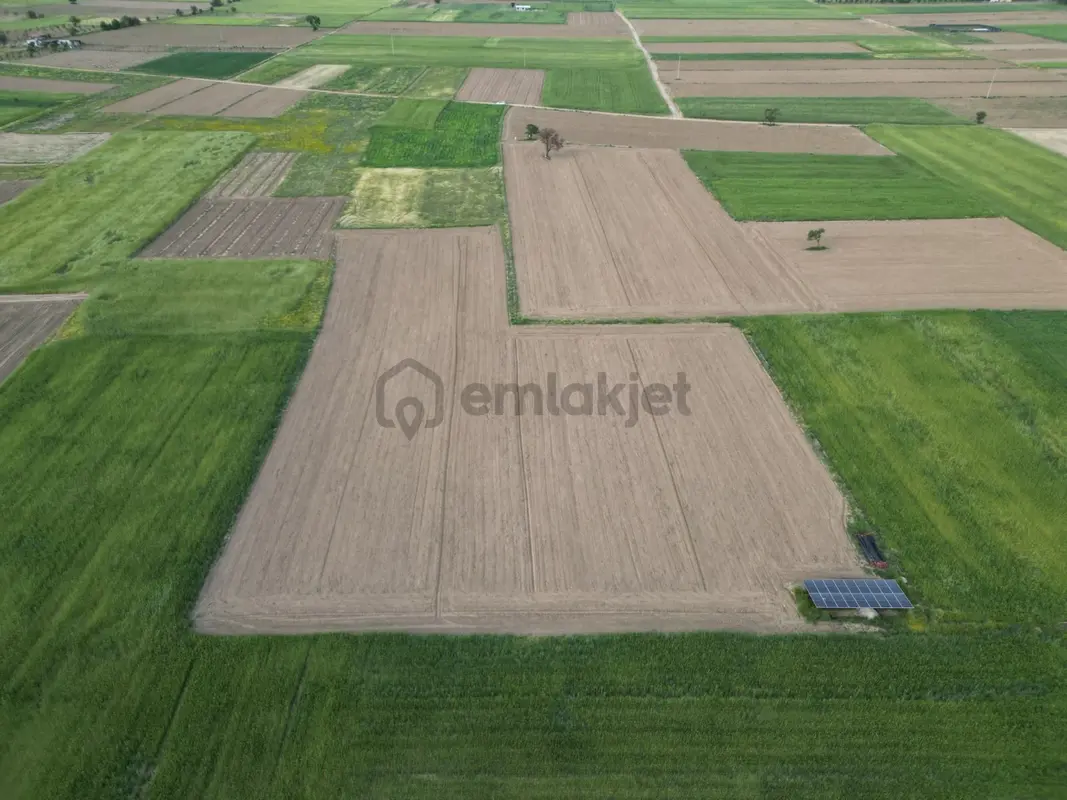 Acıpayam Yeşilyuvada 1087 M2 Yolu Suyu Var Satılık Tarla - Görünüm 4
