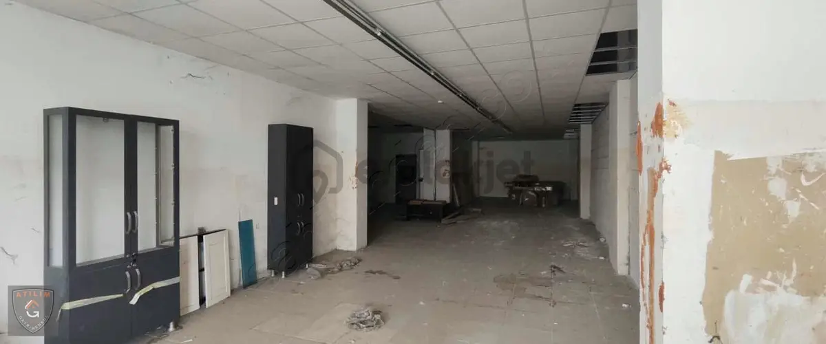 Saklıhan Konakları 'nda 200 M2 Boş Dükkan - Daha fazla