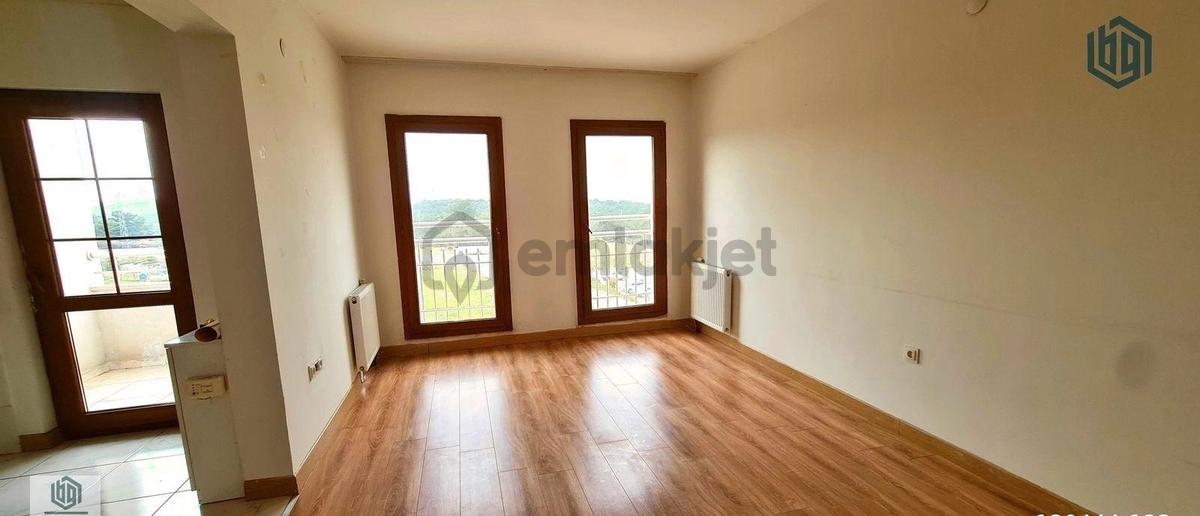 Ayvacık Yeni Toki Konutlarında Satılık Ara Kat 2+1 Daire, Çanakkale