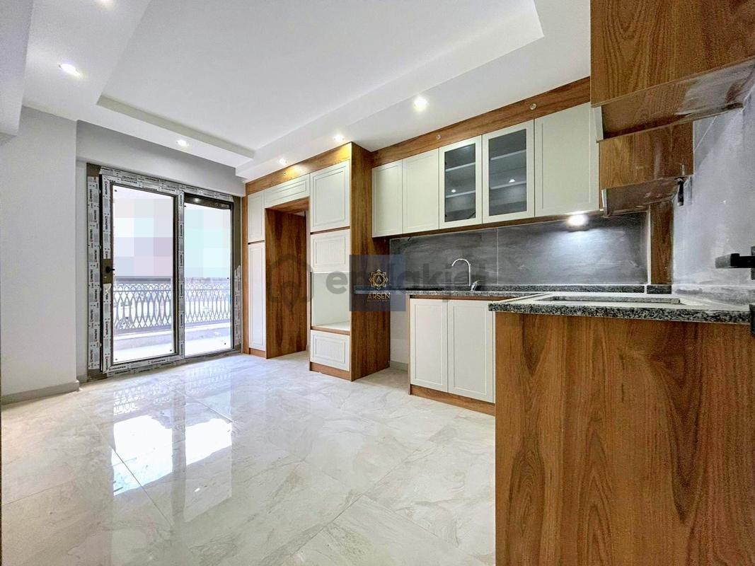 Arsenden Kaymakamlığa Yakın Şehir Manzaralı 2+1 Satılık Daireler - Görünüm 2
