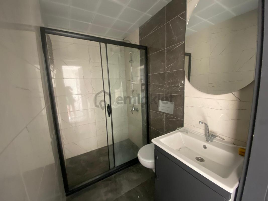 Fırsat 1+1 !!! Aqua Parklı,bağımsız Mutfaklı,saunalı,spor Salonlu Daire - More