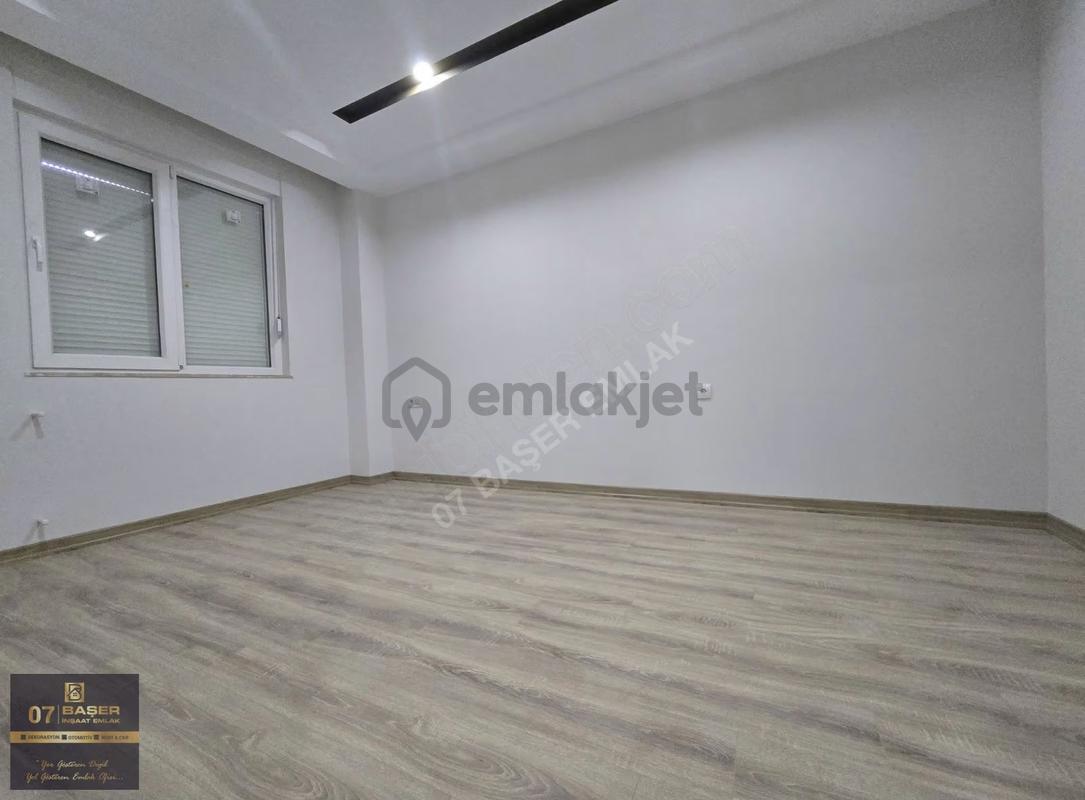Fevziçakmakta Havuzlu Sitede 110 M2 2+1 Sıfır Daireler - More