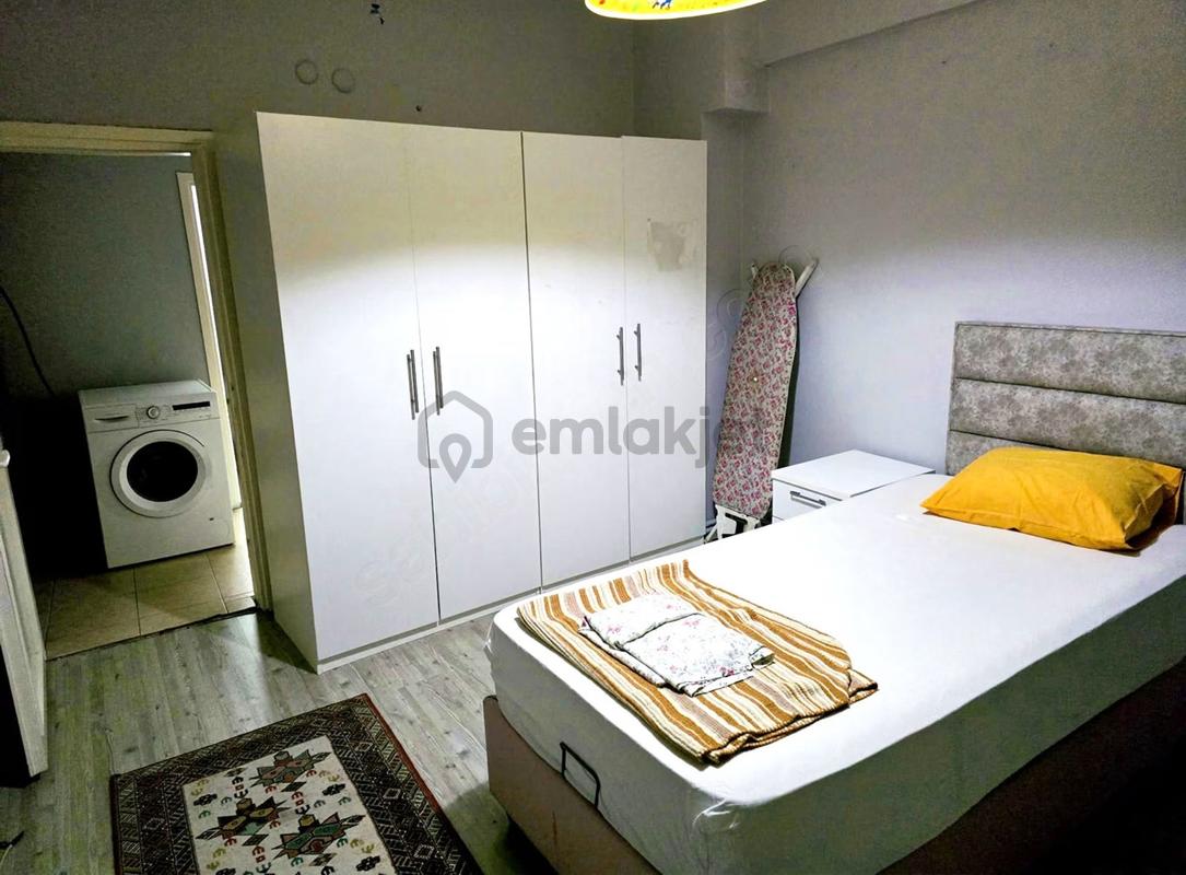 Göztepe Metro Yakını Eşyalı 2+1 Kiralık Daire (kısa Dönem) – pohled 3