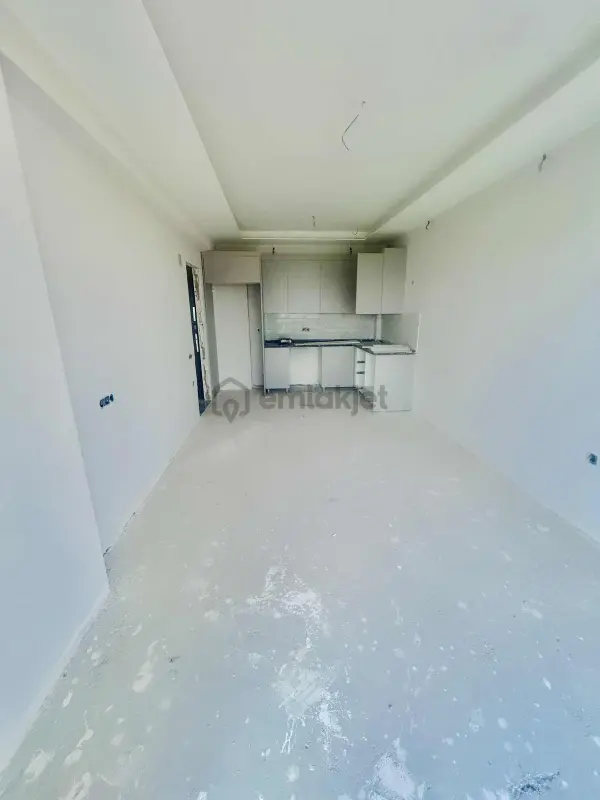 Apartment in MERSİN, ESKİ MEZİTLİ MAHALLESİ, Eski Mezitli - View 5