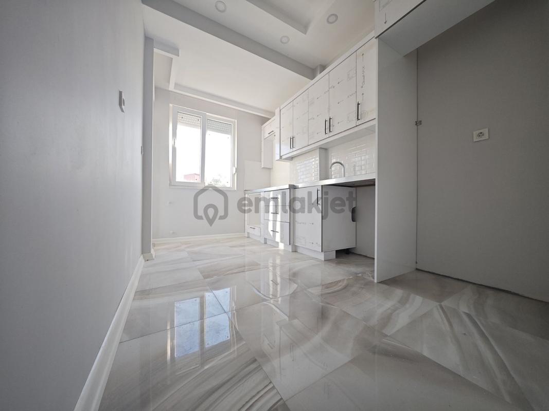 Şelale Mahallesinde 2+1 90m² Fırsat Daire - Görünüm 2