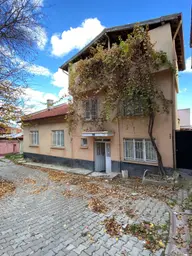 Akçay Emlak'tan Akşehir Yıldırım Mahallesinde Teraslı Satılık Müstakil Ev Akçay Emlak'tan Akşehir Yıldırım Mahallesinde Teraslı Satılık Müstakil Ev