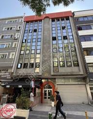 Kızılay Bayındır Sokakta Geniş, Temiz, Hazır Ofis! Kızılay Bayındır Sokakta Geniş, Temiz, Hazır Ofis!