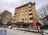 İçerenköy' De 230 M² Depo+ofis+mağaza Konseptli Satılık Dükkan İçerenköy' De 230 M² Depo+ofis+mağaza Konseptli Satılık Dükkan
