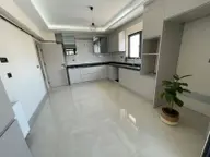 Es As 'tan Selçuklu Mh Ebeveyn Banyolu Ve Giyinme Odalı Geniş M2 Es As 'tan Selçuklu Mh Ebeveyn Banyolu Ve Giyinme Odalı Geniş M2