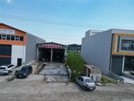 Sanayinin Yeni Gelişen Bölgesinde Satılık 350 M² Dükkan Sanayinin Yeni Gelişen Bölgesinde Satılık 350 M² Dükkan