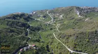 Mabel'den Perşembe Kazancılı'da Dereye Komşu Deniz Manzaralı Mabel'den Perşembe Kazancılı'da Dereye Komşu Deniz Manzaralı