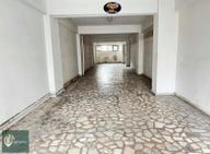 +cadde Dibi+çoğu İş İçin Uygun-bölünmeye Müsait Tuvaleti Mevcut +cadde Dibi+çoğu İş İçin Uygun-bölünmeye Müsait Tuvaleti Mevcut