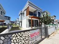 Ürkmez Doğanbey'de Satılık Sıfır Tek Müstakil Genis 3+1 Villa