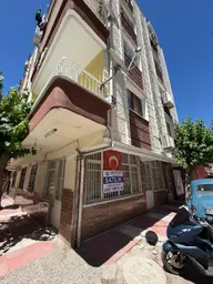 İbrahim Çelebide Yatırımlık Fırsat Köşe Dükkan İbrahim Çelebide Yatırımlık Fırsat Köşe Dükkan