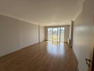 Ataşehir Küçükbakkalköy Mah.platin Sitesi(boş)2+1.90m2.