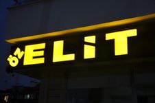 ÖZ ELİT GAYRİMENKUL Logo