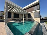 Didim Efelerde Satılık 563 M2 Arsa İçi 4+1 Kapalı Havuzlu Akıllı Sistem Eşyalı Köşe Villa