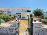 Çeşme Dalyan' Da 3 Tarafı Deniz Manzaralı Kiralık Villa