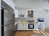 Onmax Öğretmenler'de Satılık 1+1 60 M2 Denize Yakın Daire