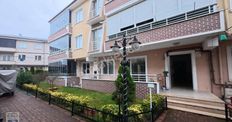 Sakarya Karasu'da Havuzlu Site İçerisinde 1+1 Eşyalı Satılık Daire