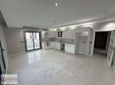 Azad-merkezde Yerinde Dönüşüm 4+1(168m2)açık Mutfak Sıfır Daire